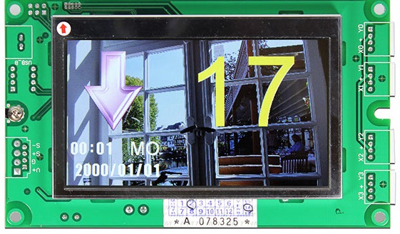 Read more about the article QCM310 LCD/TFT-Anzeige